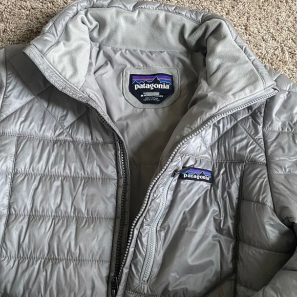 Patagonia Women's Radalie Silver/Grey Puffer Parka Coat - Picture 4 of 8